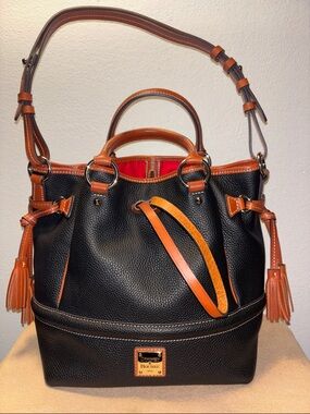 Dooney & Bourke NWOT Pebble Leather Buckley Drawstring Bag